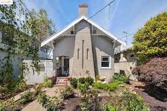 2119 Derby St, Berkeley, CA 94705