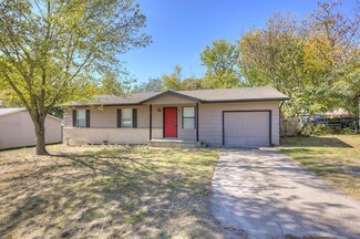 800 Kimberly St, Duenweg, MO 64841