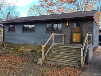 1614 Wilkinson Ave, Marquette, MI 49855
