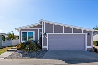 634 Via Bogota, Vista, CA 92081