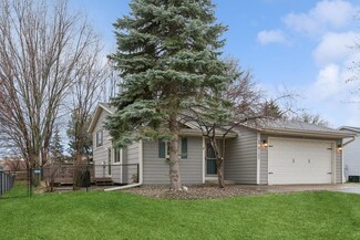 6123 W 140th St, Savage, MN 55378