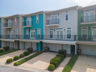 25 Oak Alley Ln, Long Beach, MS 39560