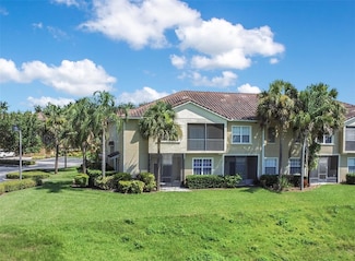 2727 Oakwater Dr Unit 124, Kissimmee, FL 34747