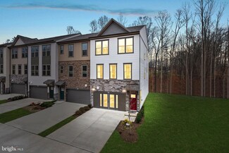13211 Nixon Ln, Woodbridge, VA 22193