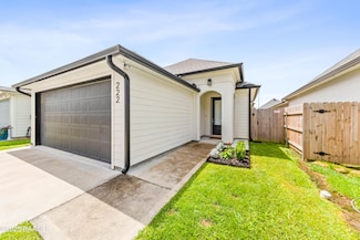 222 Alpine Dr, Lafayette, LA 70506