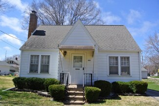 203 Harding Ave, Trail Creek, IN 46360
