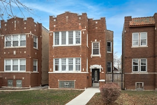4704 W Altgeld St, Chicago, IL 60639