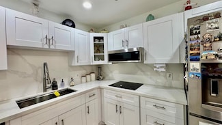 1053 Manor Dr Unit 14A, Palm Springs, FL 33461