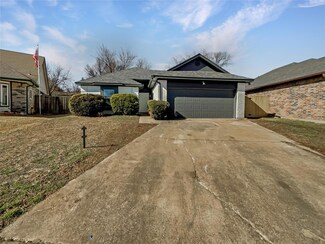 3528 Hudson Dr, Arlington, TX 76015