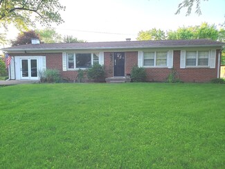 4212 Fairhope Dr, Indianapolis, IN 46237