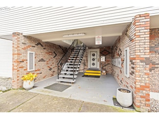 311 NE 85th St Unit R, Vancouver, WA 98665