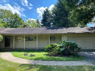 6380 Plesenton Dr, Worthington, OH 43085