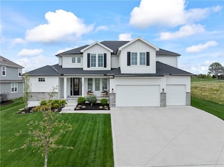 17540 Manor St, Stilwell, KS 66085