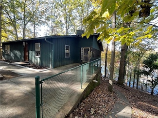 5350 Woodland Cir, Gainesville, GA 30504