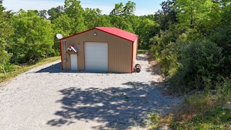 2075 Cedar Rd, Stamping Ground, KY 40379