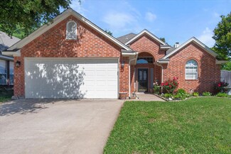 4951 Brazoswood Cir, Arlington, TX 76017