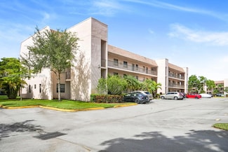 10332 Sunrise Lakes Blvd Unit 206, Sunrise, FL 33322