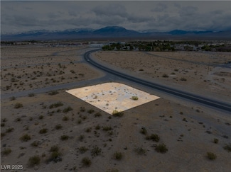 1280 S Dandelion St, Pahrump, NV 89048
