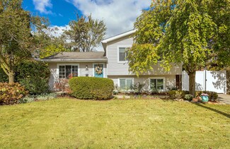 1118 Eaton Rd, Berkley, MI 48072