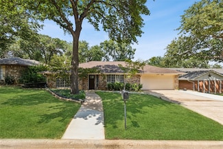 5719 Overridge Ct, Arlington, TX 76017