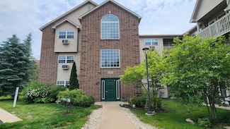 340 Cunat Blvd Unit 2A, Richmond, IL 60071