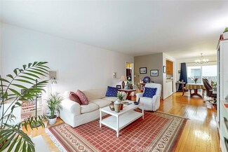 2049 E 3rd St Unit 7, Long Beach, CA 90814