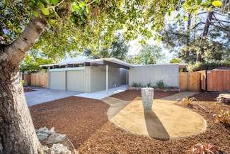220 Parkside Dr, Palo Alto, CA 94306