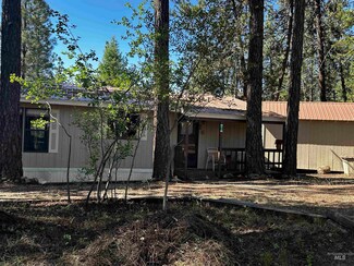 41 Valley View Heights Dr, Garden Valley, ID 83622