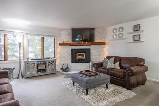 435 Lakeview Blvd Unit 91, Mammoth Lakes, CA 93546