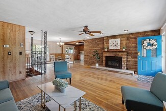 35 Dahlia Dr, Littleton, MA 01460