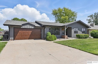 2442 E 2nd St, Fremont, NE 68025