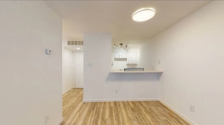 4717 Columbia Ave Unit 202, Dallas, TX 75226
