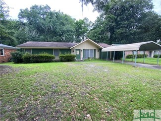 11219 Largo Dr, Savannah, GA 31419