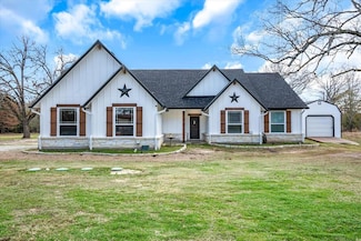 803 County Road 1217, Canton, TX 75103