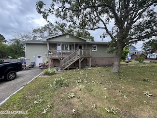 25 Boom Ln, Brick, NJ 08723