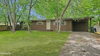 718 Nora Ave, Newbern, TN 38059