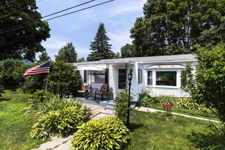 5 A St, Seabrook, NH 03874