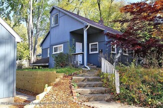 1240 Lilac Ave, East Lansing, MI 48823