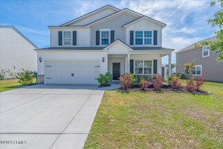 9 Pacolet Ln, Beaufort, SC 29906