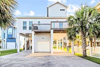 4114 Defender Ln, Galveston, TX 77554