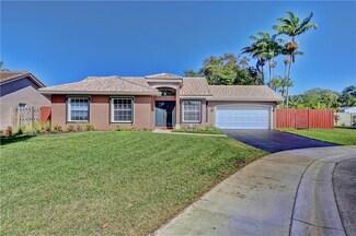 12455 SW 7th Place, Davie, FL 33325