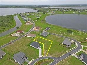 330 Spinnaker Ct, Auburndale, FL 33823