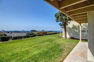 640 W Solana Cir Unit 13, Solana Beach, CA 92075