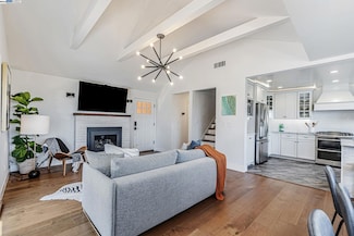 208 Princeton Ave, Mill Valley, CA 94941