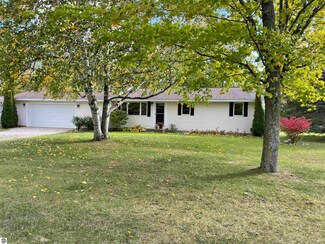 10860 E Murray Ct, Suttons Bay, MI 49682