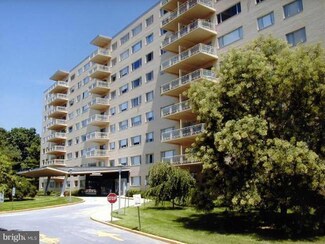 7121 Park Heights Ave, Baltimore, MD 21215