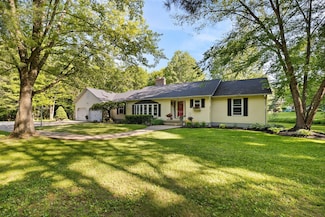 2836 Cherokee Dr, Mansfield, OH 44903