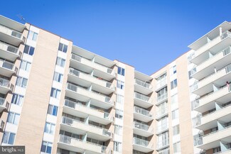 3001 Veazey Terrace NW Unit 734, Washington, DC 20008