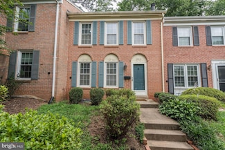 2414 Ansdel Ct, Reston, VA 20191