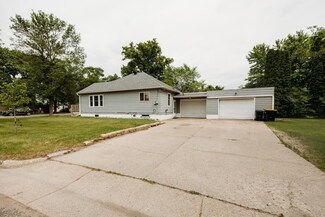 457 2nd St SW, Perham, MN 56573
